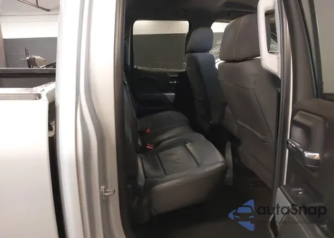 2018 Chevrolet Silverado 1500 2Lt from USA, damaged, VIN 1GCVKREC7JZ355168